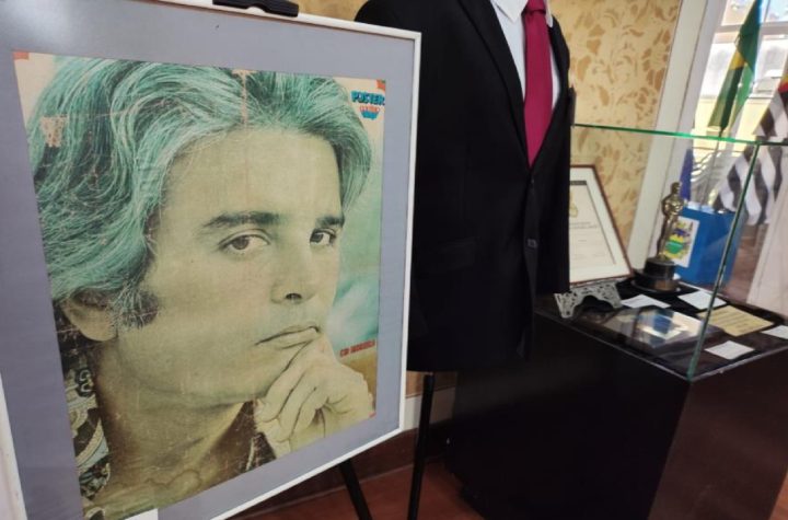 taubate-encerra-exposicao-em-homenagem-a-cid-moreira-na-villa-santo-aleixo