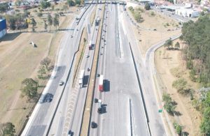 via-dutra-libera-mais-4-km-de-novas-pistas-marginais-entre-jacarei-e-sao-jose-dos-campos