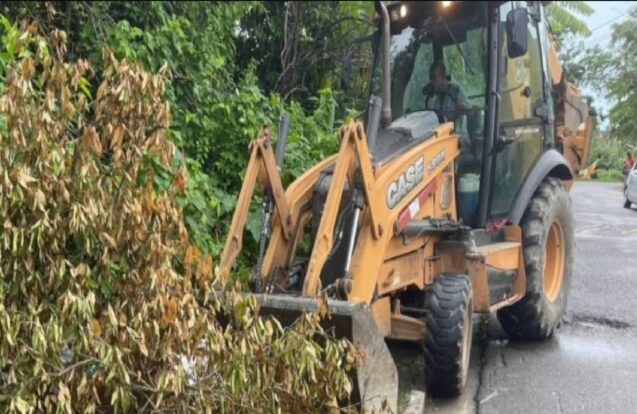 Caraguatatuba intensifica limpeza e manutenção em 22 bairros no fim de janeiro