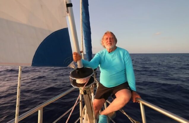 Ilhabela recebe velejador Aleixo Belov após travessia histórica pelo Ártico