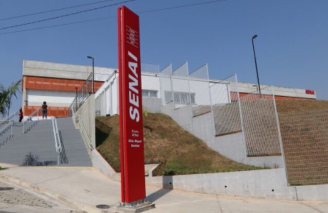 Jacareí abre inscrições para curso gratuito de hidráulica com o Senai