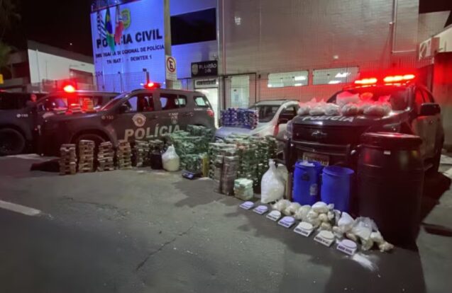 Polícia apreende quase uma tonelada de drogas e prende três em Pindamonhangaba