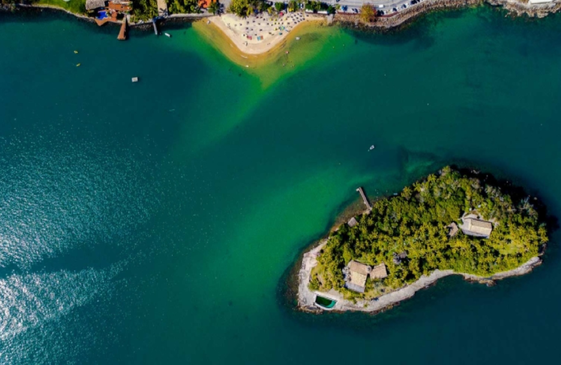 Quer curtir Ilhabela com conforto e sem perrengue Veja 6 praias ideais