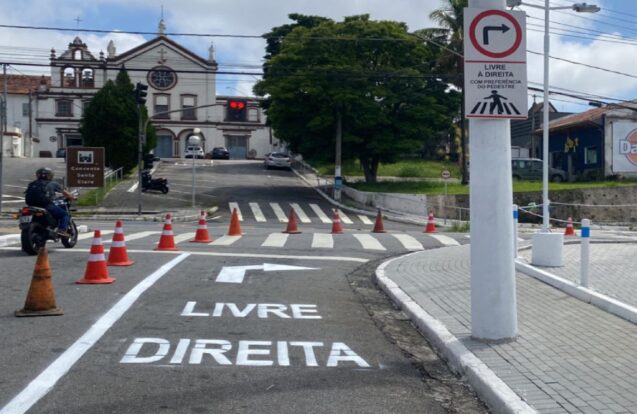 Taubaté amplia conversão livre à direita em sete cruzamentos da cidade