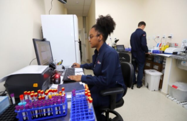 UPA de Jacareí reduz em até 75% o tempo de espera por exames com novo laboratório