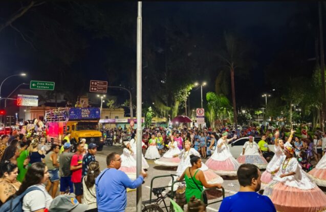 Carnaval começa com Pirô Piraquara e baterias das escolas de samba em São José dos Campos