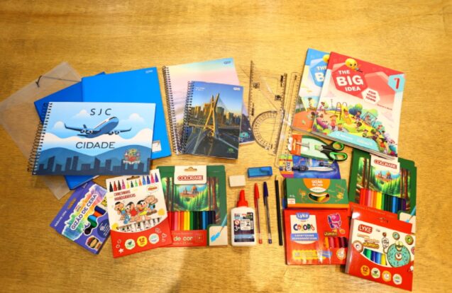 Escolas municipais de São José dos Campos recebem material escolar para volta às aulas