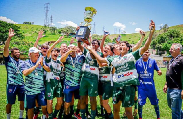 Pinda FC faz história e recebe certificação da CBF