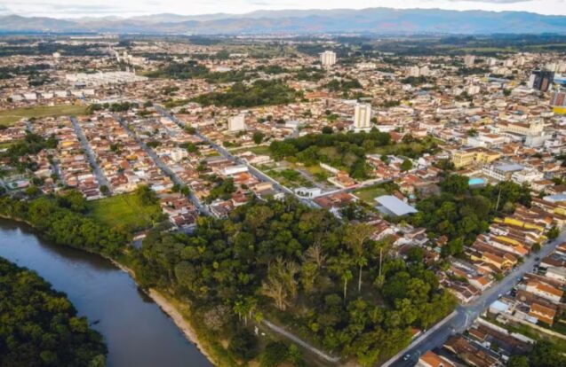 Pindamonhangaba suspende cobrança do IPTU e taxa de lixo após revisão de valores