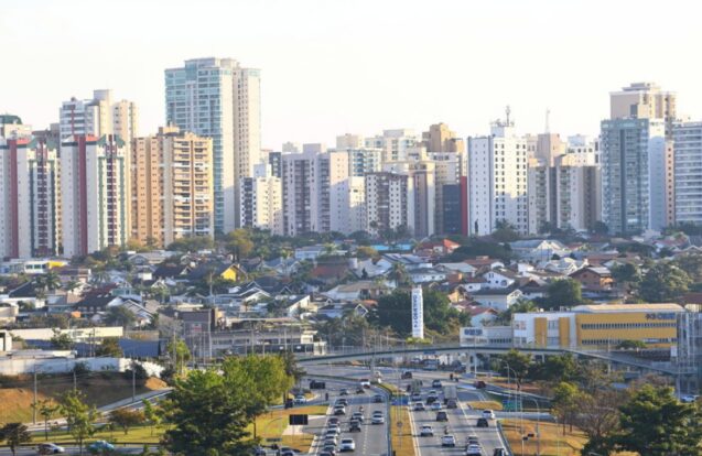 São José dos Campos passou a integrar o Programa Município Global, iniciativa do Governo do Estado de São Paulo voltada ao incentivo às exportações e à inserção internacional dos municípios.