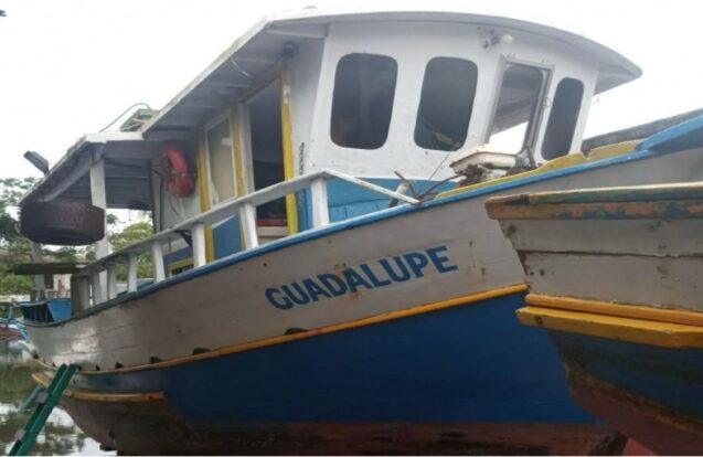 Tempestade provoca naufrágio e deixa mortos em Ubatuba