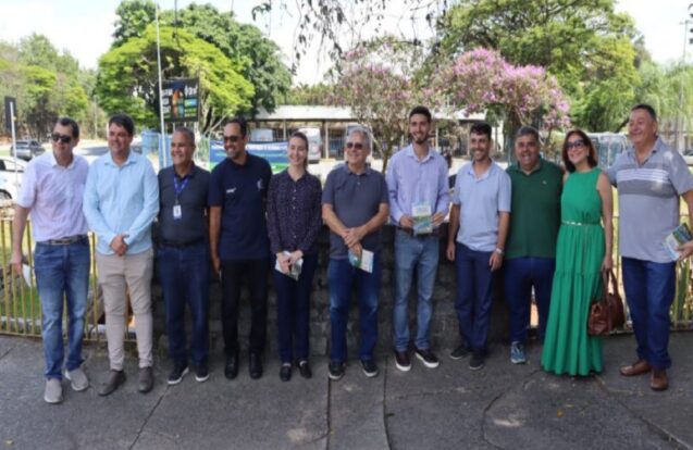 🌱 Guaratinguetá instala ecobarreira para evitar lixo no Rio Paraíba