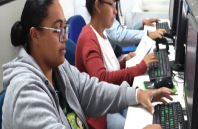 Caraguatatuba convoca 33 estudantes para vagas de estágio na Prefeitura