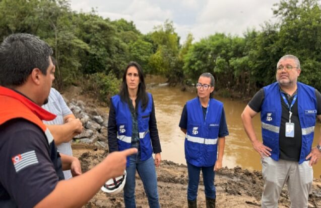 Uma obra emergencial foi realizada no sistema de contenção do Ribeirão Guaratinguetá após as fortes chuvas que atingiram a região nos últimos dias. A intervenção busca evitar novos danos e aumentar a segurança de moradores do bairro Jardim Rony.