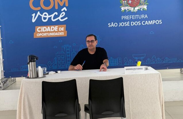 Prefeito Anderson Farias participa do Prefeitura com Você no Jardim Bandeirantes em São José