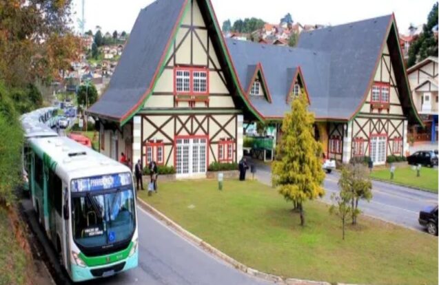 Ônibus voltam a circular normalmente em Campos do Jordão