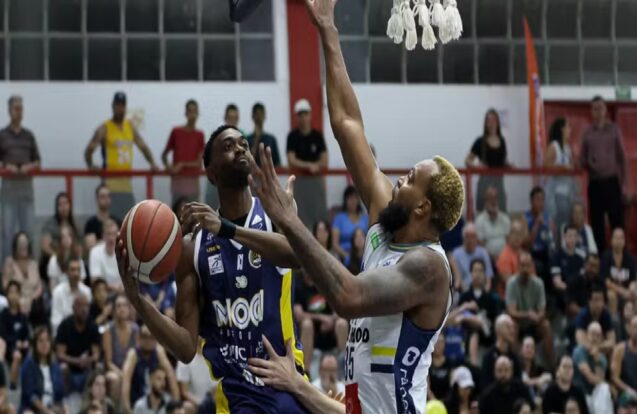 São José Basquete perde em casa e sai atrás nas oitavas do NBB