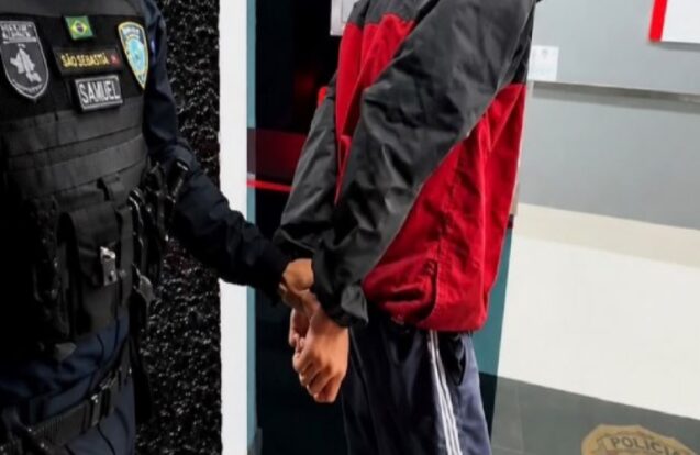 Cadela da Polícia Municipal de São Sebastião ajuda a localizar drogas em ônibus na Tamoios