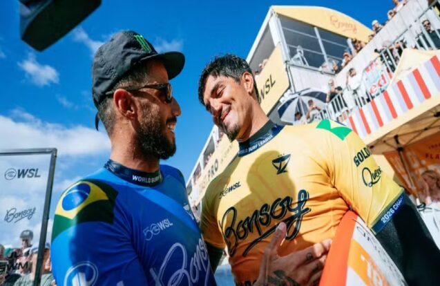 Filipe Toledo vence Medina e avança às quartas em etapa de Gold Coast