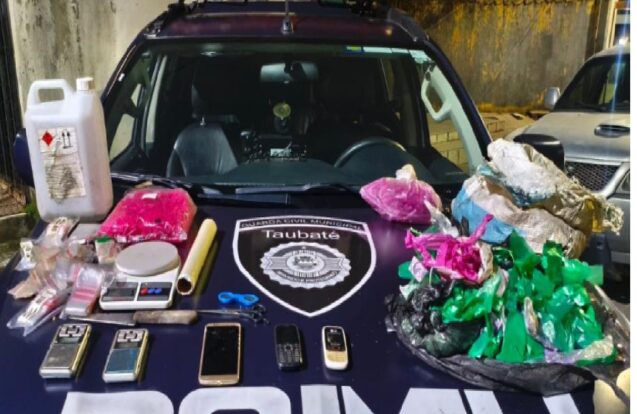 GCM apreende drogas e arma em área de mata no Cecap 3 em Taubaté