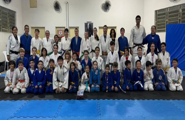 Judô de Taubaté conquista 70 medalhas e vice-campeonato em torneio regional