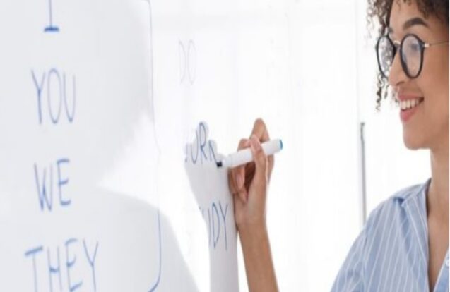 PAT de Caraguatatuba abre vagas para curso gratuito de inglês