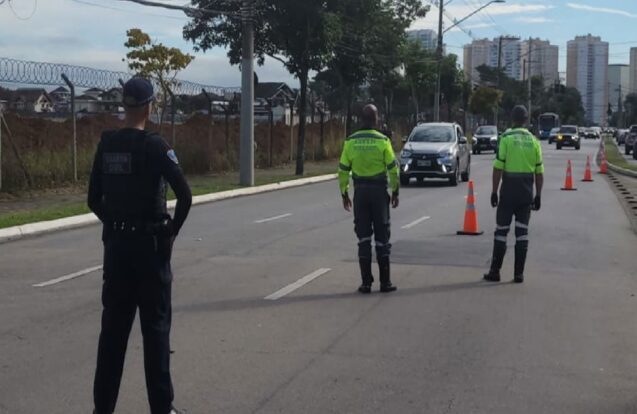 São José dos Campos intensifica fiscalização e remove 13 veículos irregulares