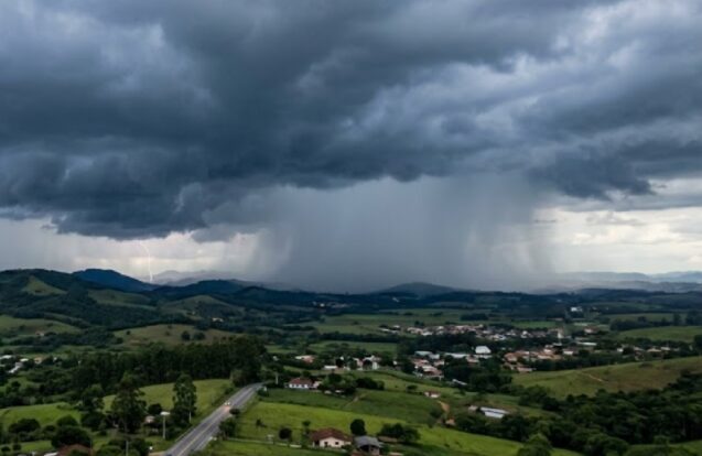 Vale do Paraíba e região seguem com alerta de tempestade até quinta-feira