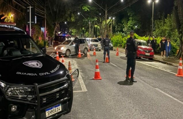 Operação em São José dos Campos prende 14 pessoas e recupera 8 veículos roubados