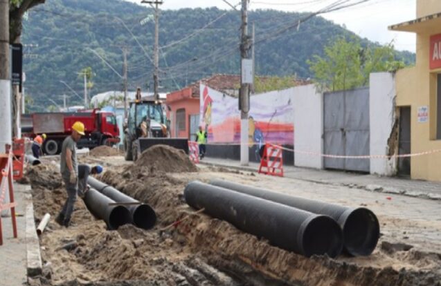 Obras mudam o trânsito na Vila Amélia em São Sebastião