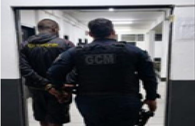 Suspeito de tráfico é preso pela GCM durante patrulhamento em Pindamonhangaba