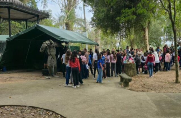 Pindamonhangaba recebe exposição militar com atividades para a população