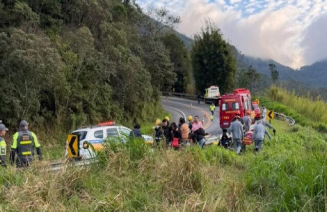 Cruzeiro registra acidente grave com ônibus na SP-52