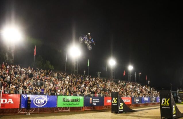 Pindamonhangaba recebe Arena Freestyle com grandes nomes do motocross