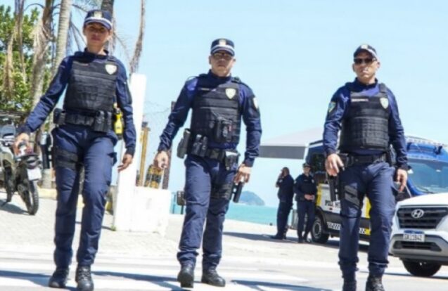 São Sebastião prende motorista embriagado e captura procurado